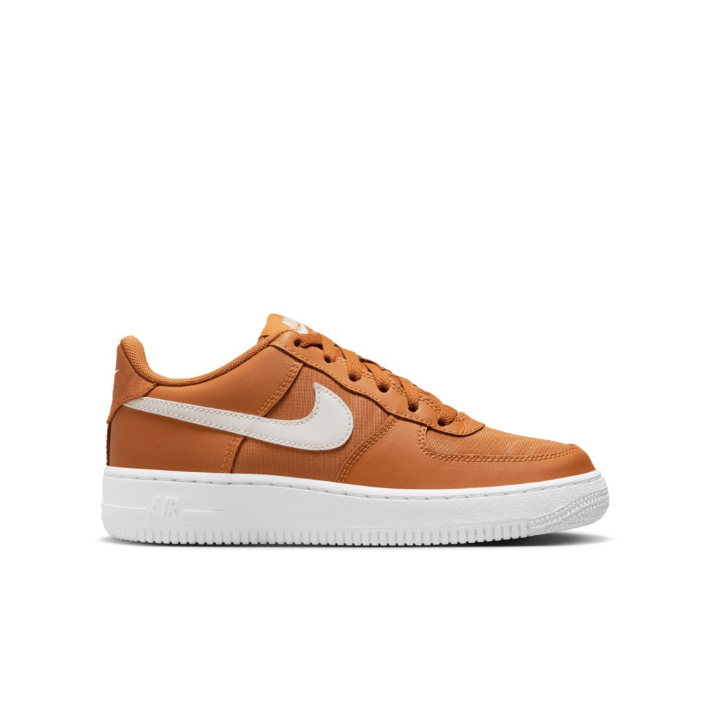 ZAPATILLA NIKE AIR FORCE 1 LV8 2 GS JOVEN