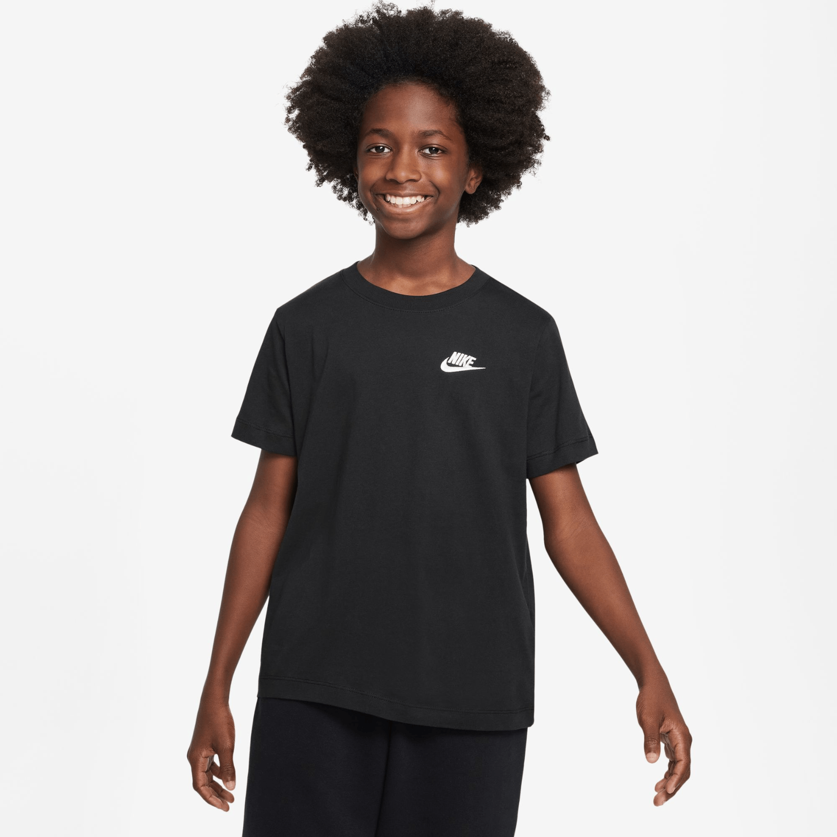 POLERA NIKE K NSW TEE EMB FUTURA LBR JOVEN