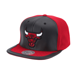 JOCKEY VISERA PLANA MITCHELL AND NESS DAY ONE BULL