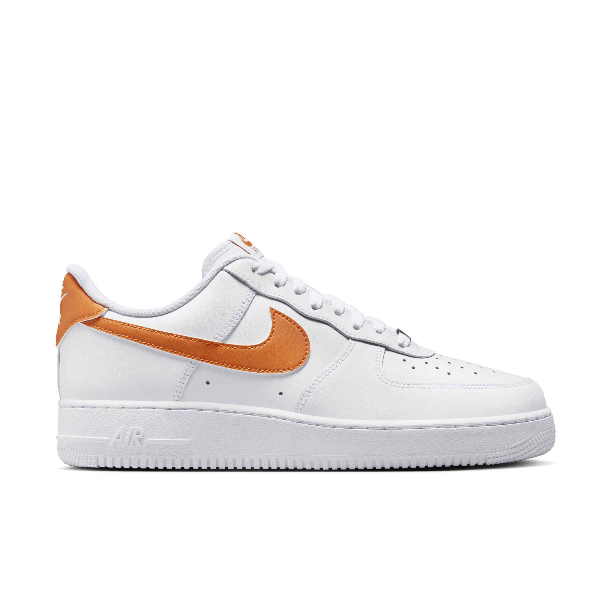 NIKE - ZAPATILLA NIKE AIR FORCE 1 07 ESS HOMBRE | Ofertitas