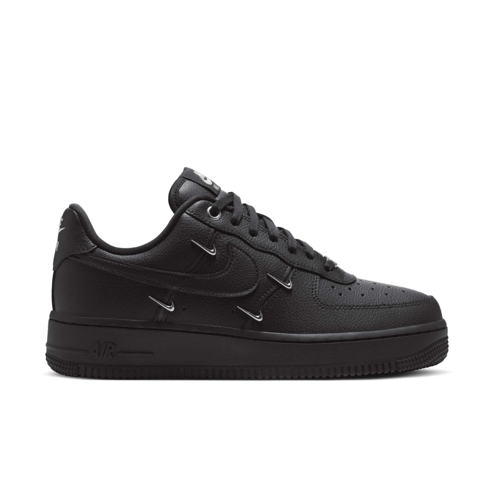 ZAPATILLA NIKE WMNS AIR FORCE 1  07 LX CN MUJER
