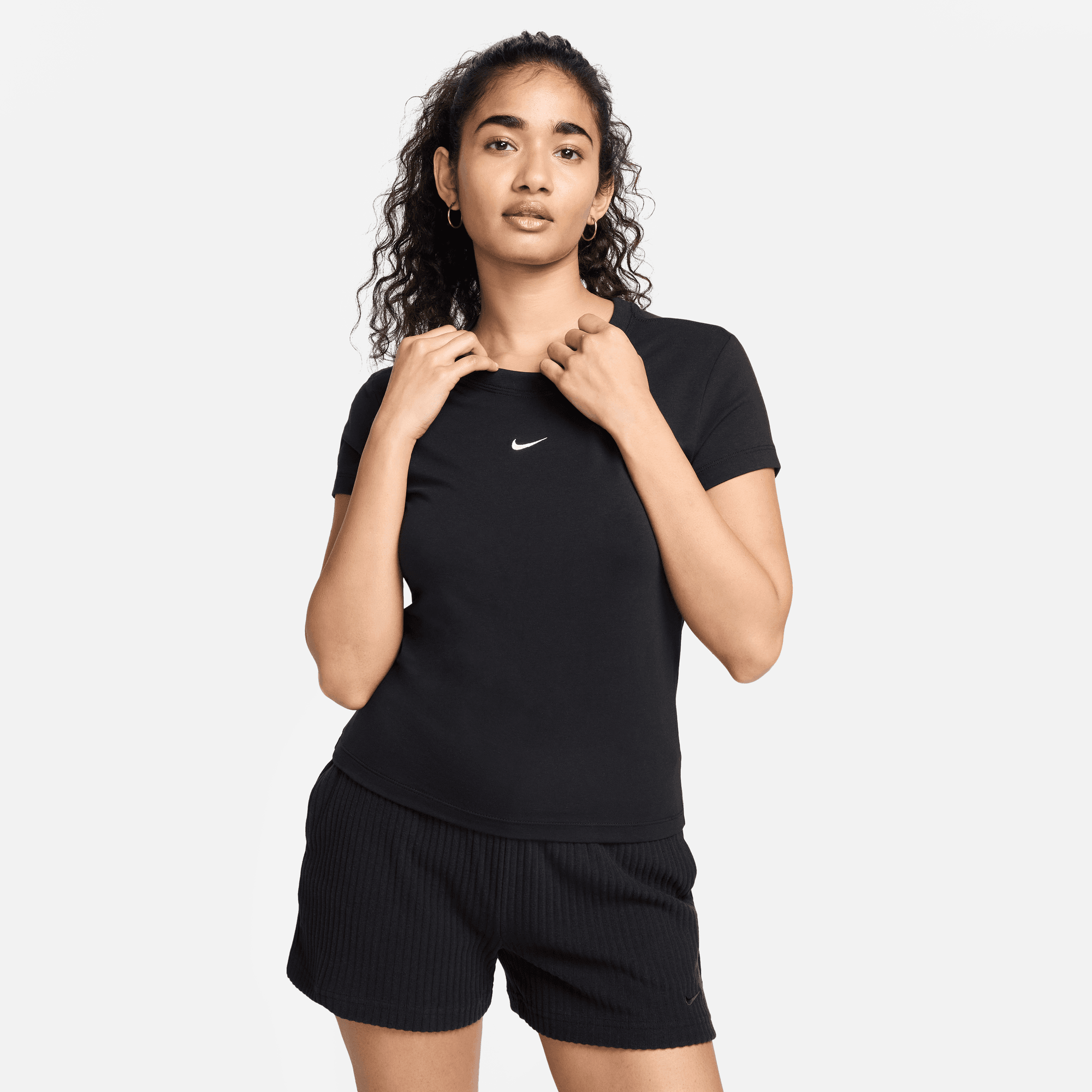 POLERA NIKE W NSW NK CHLL KNT MD CRP MUJER