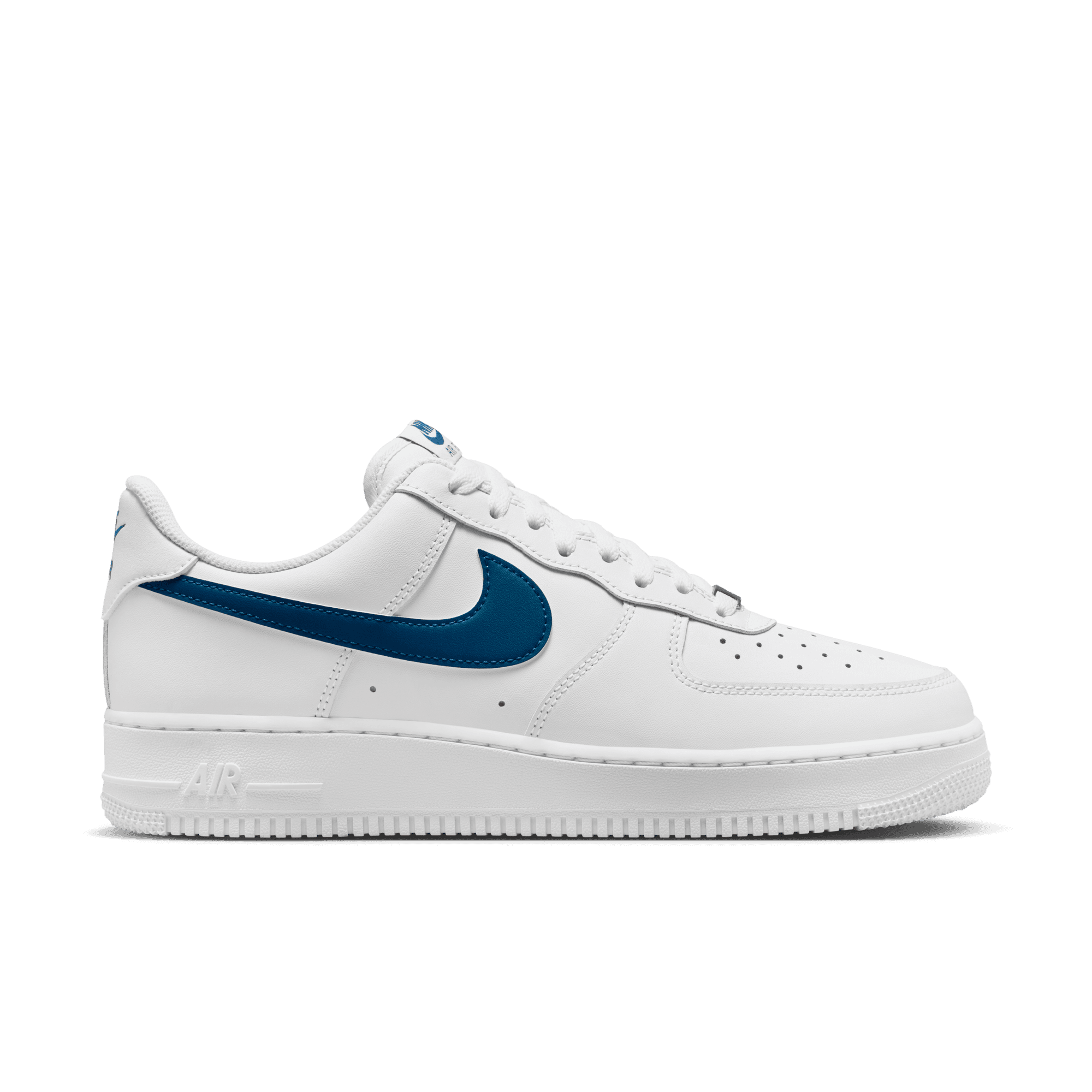 ZAPATILLA NIKE AIR FORCE 1 07 ESS HOMBRE