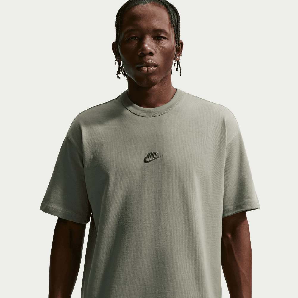 POLERA NIKE M NSW TEE LSE PREM ESS SUST HOMBRE