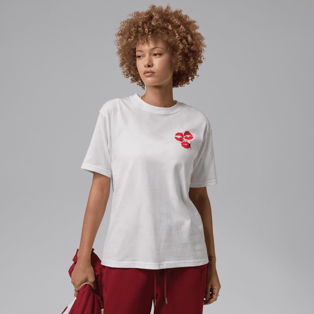 POLERA JORDAN W J FLT SS GF GFX TEE KISS MUJER