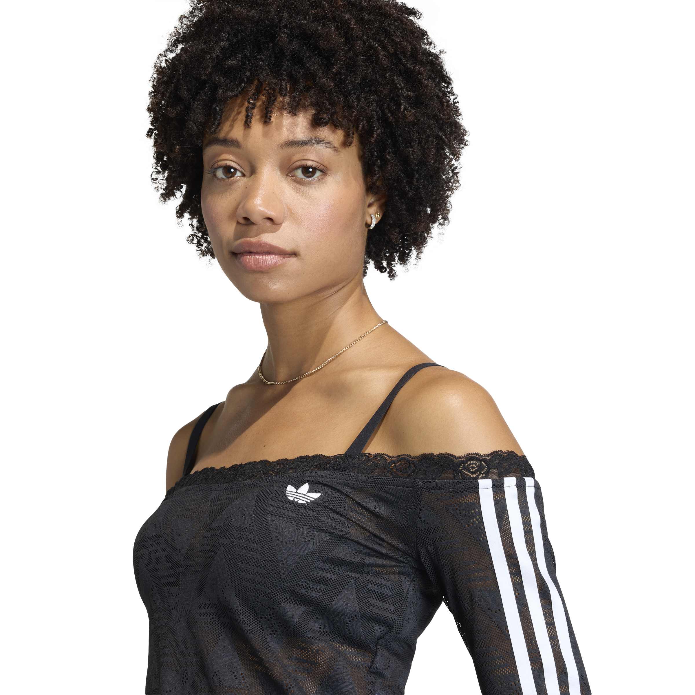 KD0350_5_APPAREL_On-