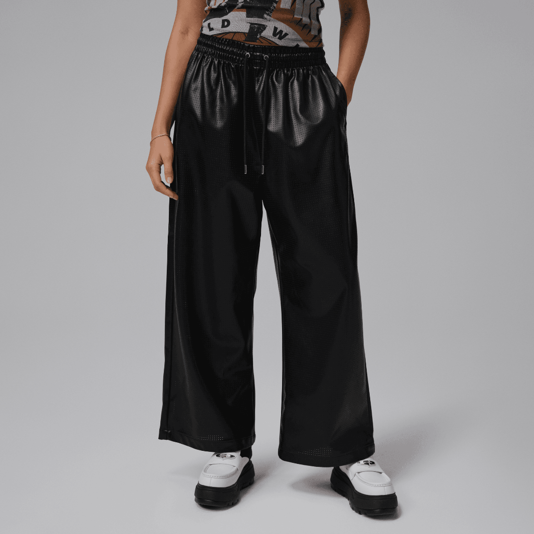 PANTALON JORDAN W J FLT FX LTHR PANT D2N MUJER