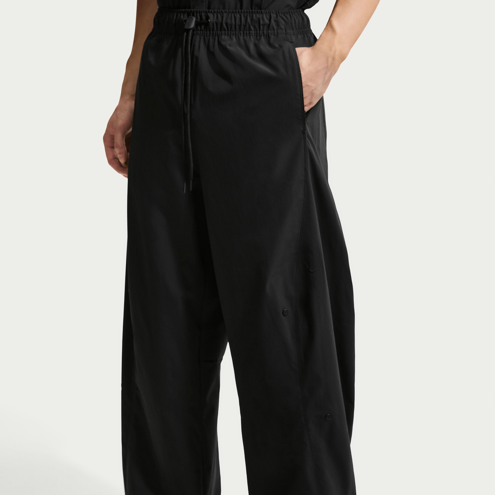 Pantalón Tech Helios Sun Nike Hombre