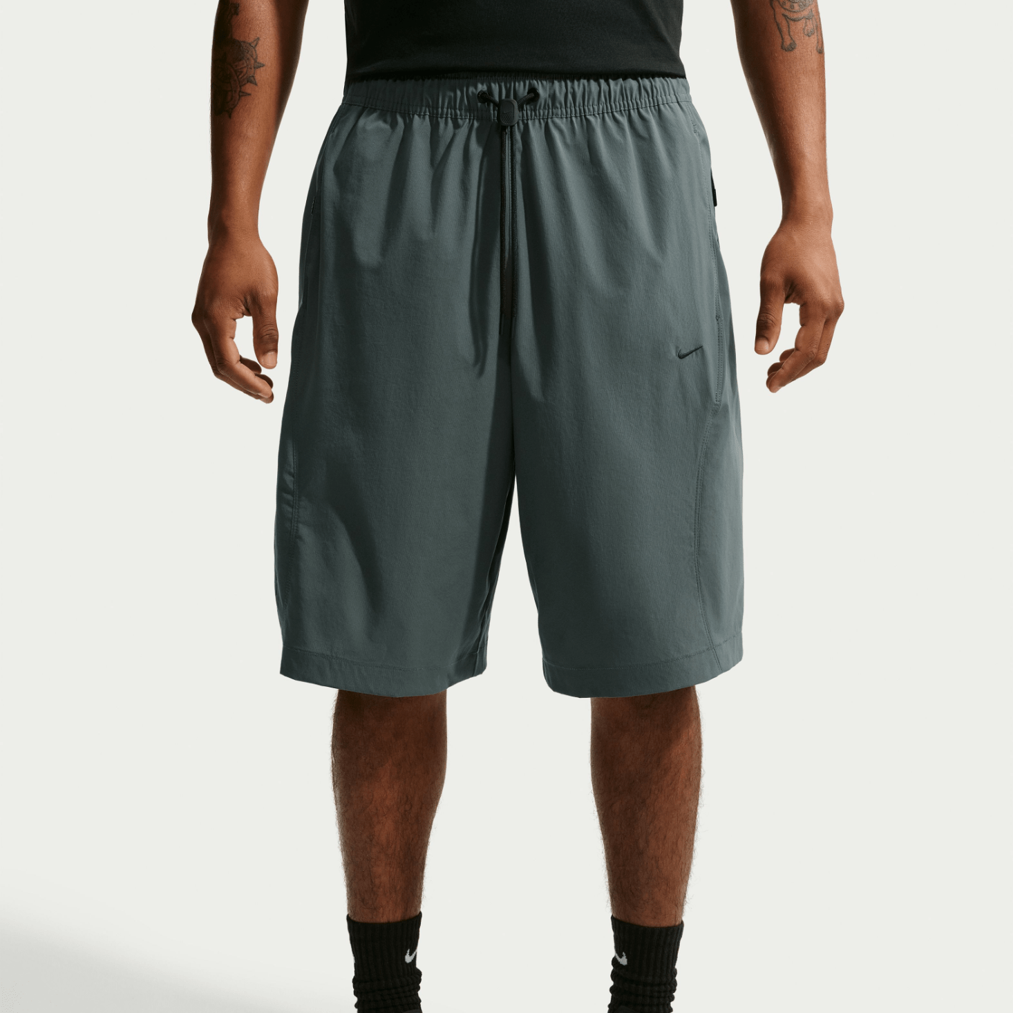 Short Tech Helios Sun Nike Hombre