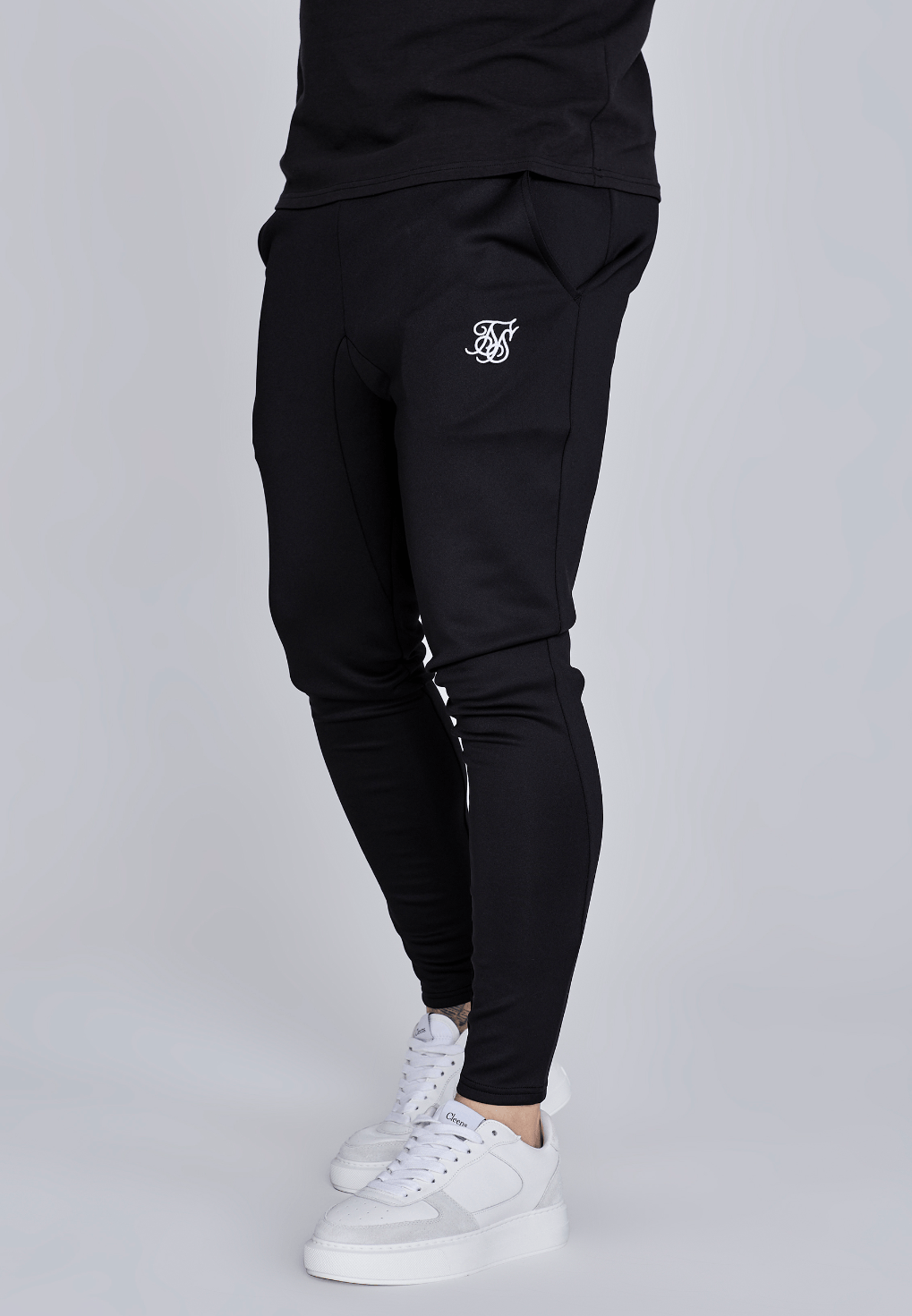 PANTALON SIKSILK ESSENTIALS POLY JOGGERS HOMBRE